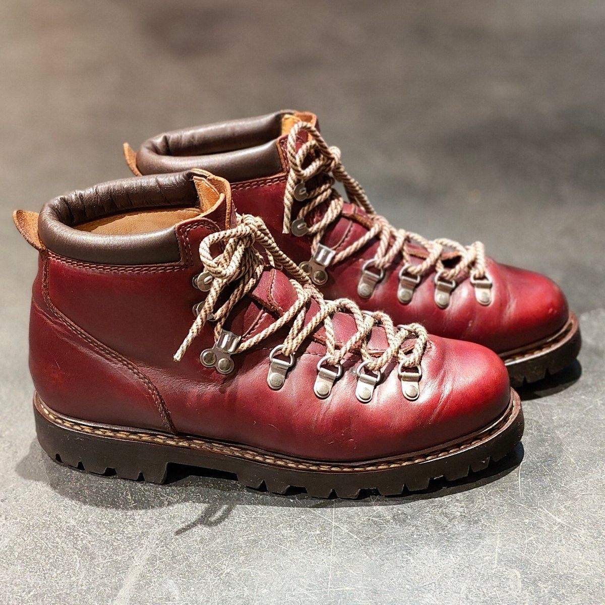 【Paraboot】パラブーツ アヴォリアーズ トレッキングブーツ カーフ バーガンディ サイズ UK6.5