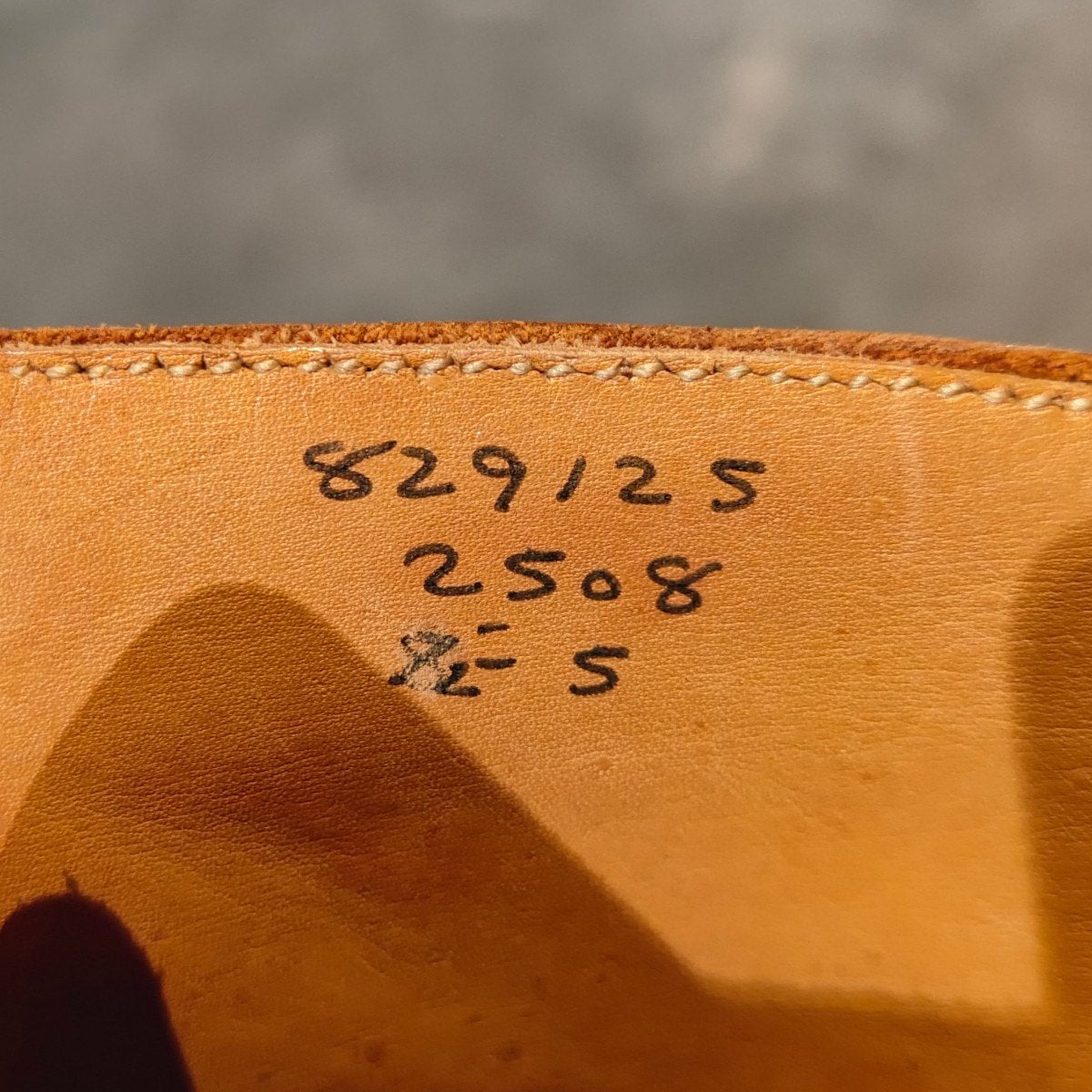 【Tricker`s】トリッカーズ M2508 カントリーブーツ ウイングチップ カーフ ブラウン サイズUK7.5 4497Sラスト