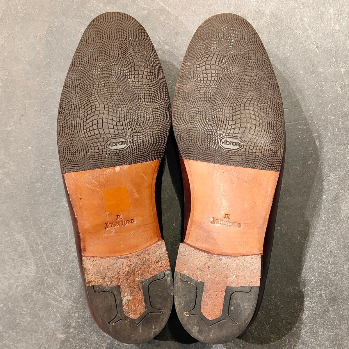 希少 使用数回 【JOHN LOBB】ジョンロブ 旧ロゴ ロペス ローファー ミュージアムカーフ ダークブラウン サイズ UK8.5E 4395ラスト 参考定価¥269,500-