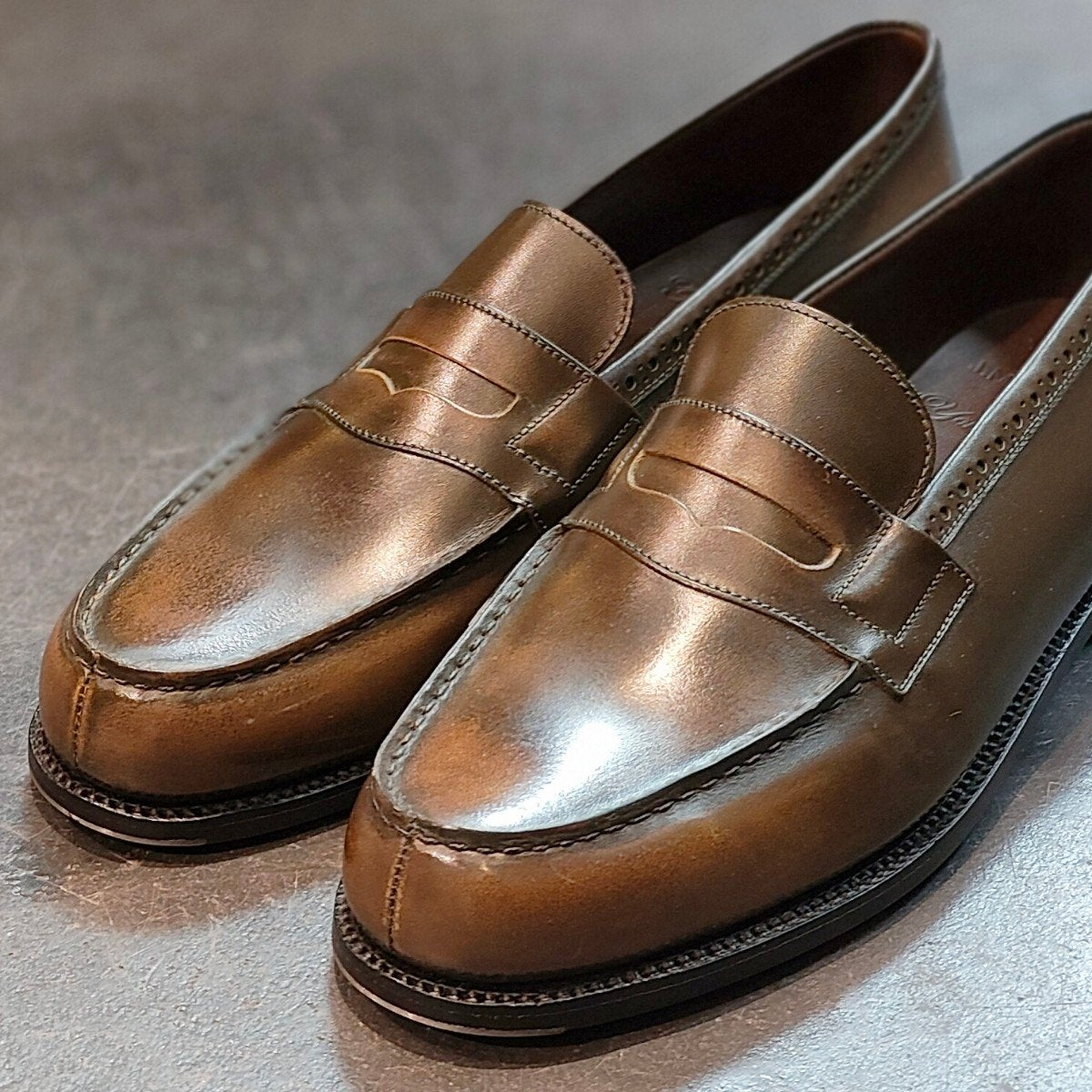 希少 新品未使用 【J.M.WESTON】ジェイエムウエストン×ヨウヘイフクダ 374 シブニチャーローファー カーフ グリーンパティーヌ サイズ UK7C 41ラスト