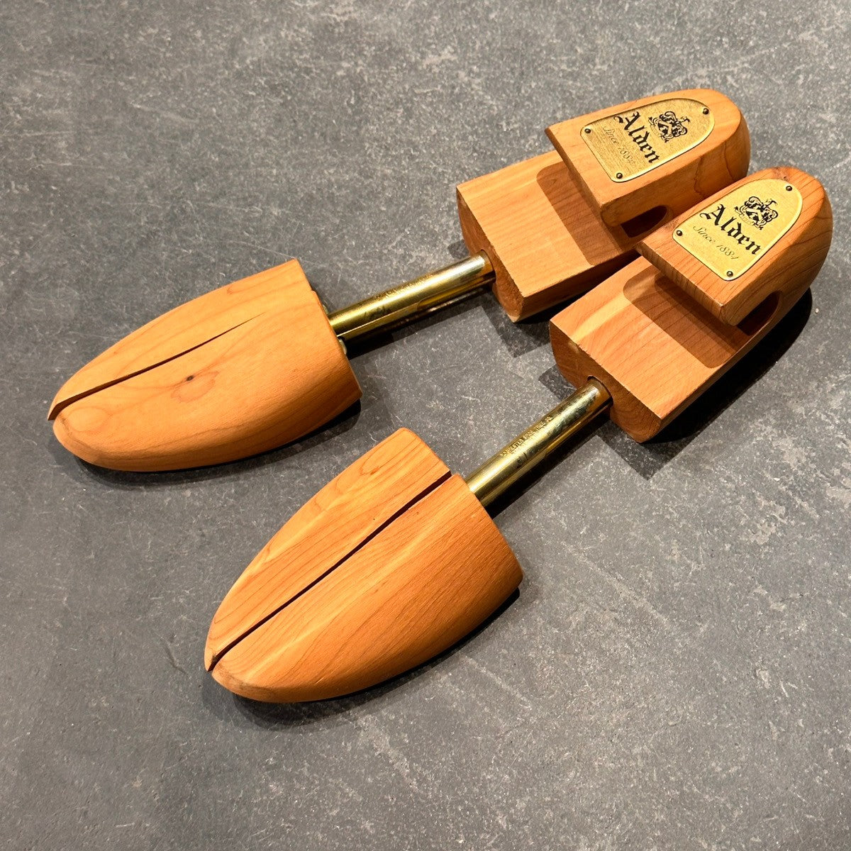 【ALDEN】オールデン 5469 Vチップ オイルドレザー ブラック サイズUS6 モディファイドラスト