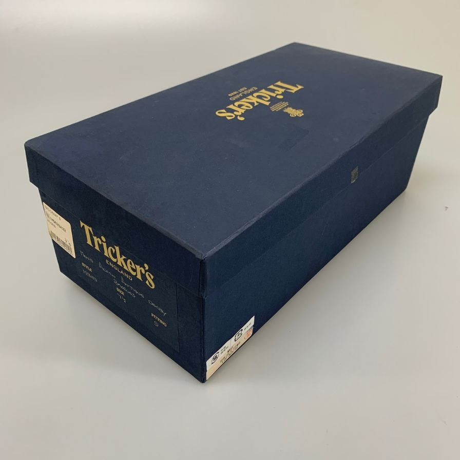 【オンライン限定】【TRICKER'S】トリッカーズ M7509 チャッカブーツ メダリオン ダイナイトソール ブラック サイズ7.5