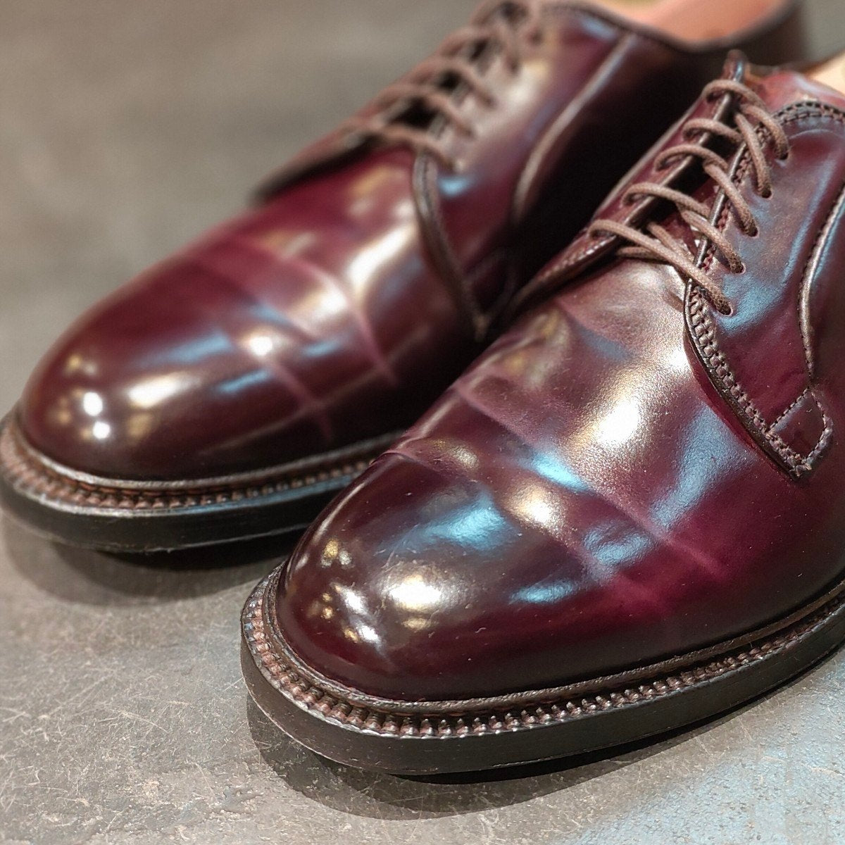 使用数回 【ALDEN】オールデン 990 プレーントゥ コードバン ダークバーガンディ サイズ US6E バリーラスト 定価 ¥211,200-
