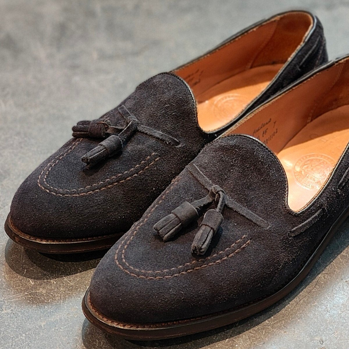 美品【JOSEPH CHEANEY】ジョセフチーニー ハリー タッセルローファー スエード ネイビー サイズUK7 参考定価¥92,400-