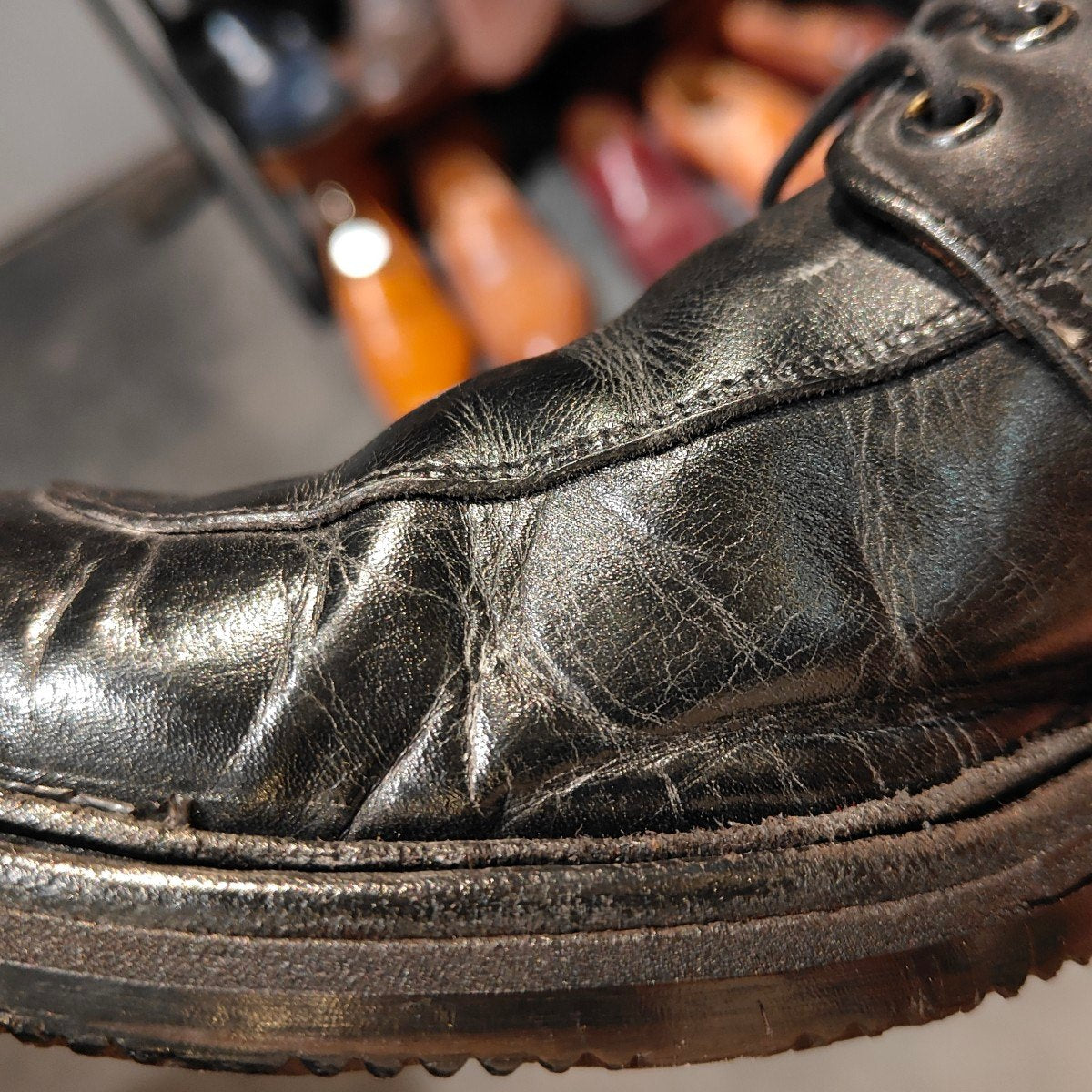 【オンライン限定】【Tricker's】トリッカーズ ショートブーツ Uチップ カーフ ブラック サイズUK7.5