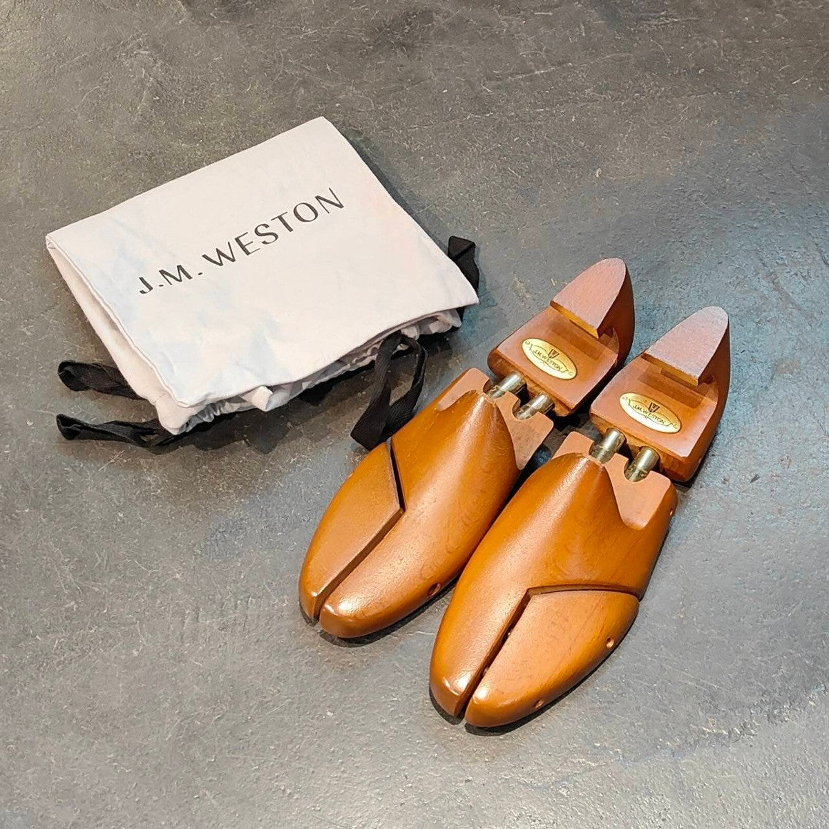 【J.M.WESTON】ジェイエムウエストン ウエストンヴィンテージ シグネチャーローファー 180 カーフ ブラウン系 サイズ 7C 41ラスト