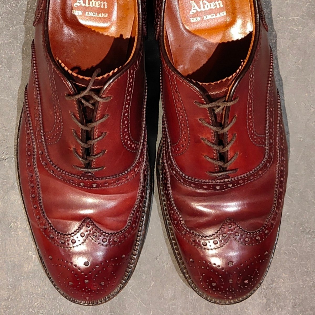 【ALDEN】オールデン 974 ショートウィングチップ コードバン ダークバーガンディ サイズ US9D トラモントラスト