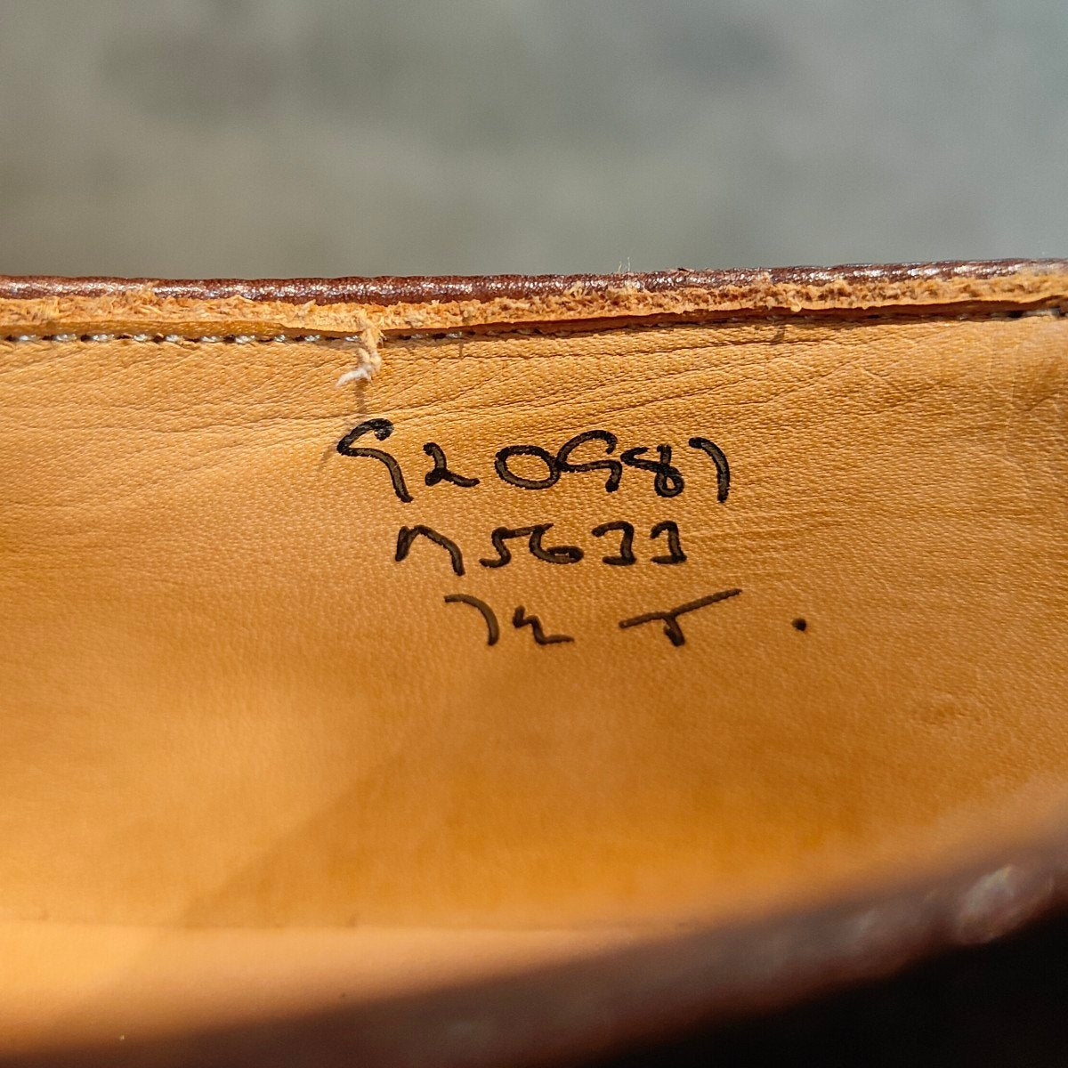 使用数回 【Tricker’s】リッカーズ M5633 バートン ウイングチップ グレインレザー エスプレッソ サイズ UK7.5 定価¥121,000-