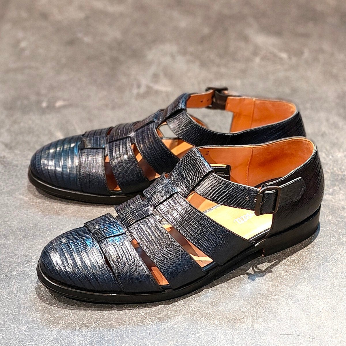 美品 F.lli Giacometti ジャコメッティ グルカ 41 1/2 美品 F.lli Giacometti ジャコメッティ グルカ 41 1/2
