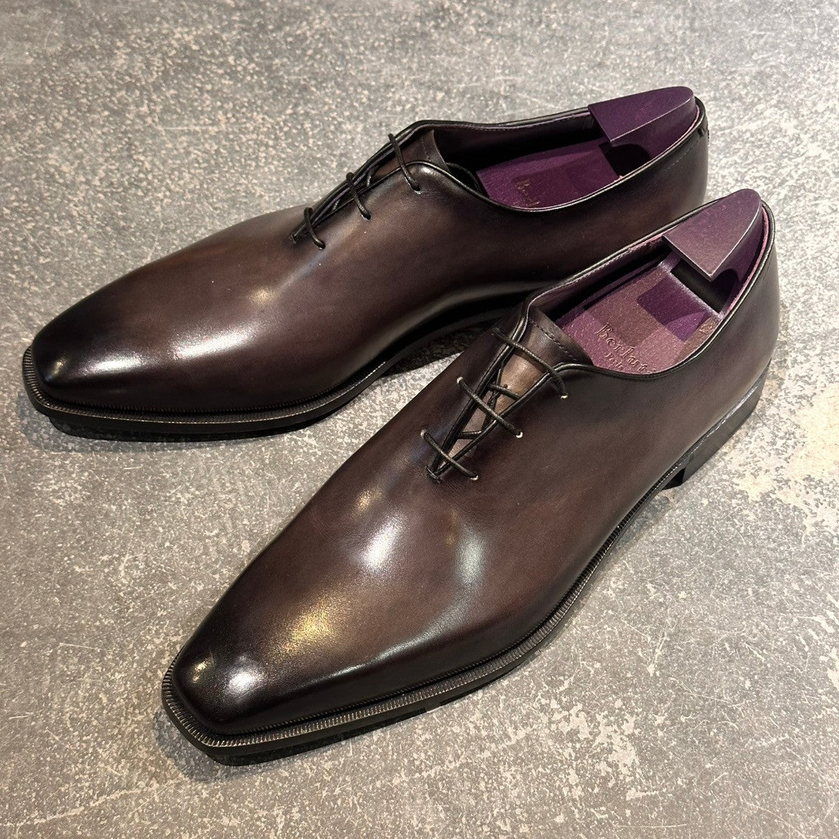 試着程度極美品【BERLUTI】ベルルッティ ホールカット アレッサンドロ