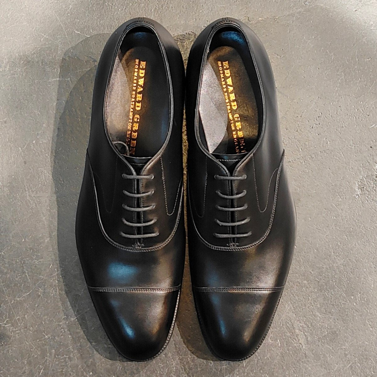 新品未使用 【EDWARD GREEN】エドワードグリーン チェルシー ストレートチップ カーフ ブラック サイズ UK9D 82ラスト 定価¥217,800-