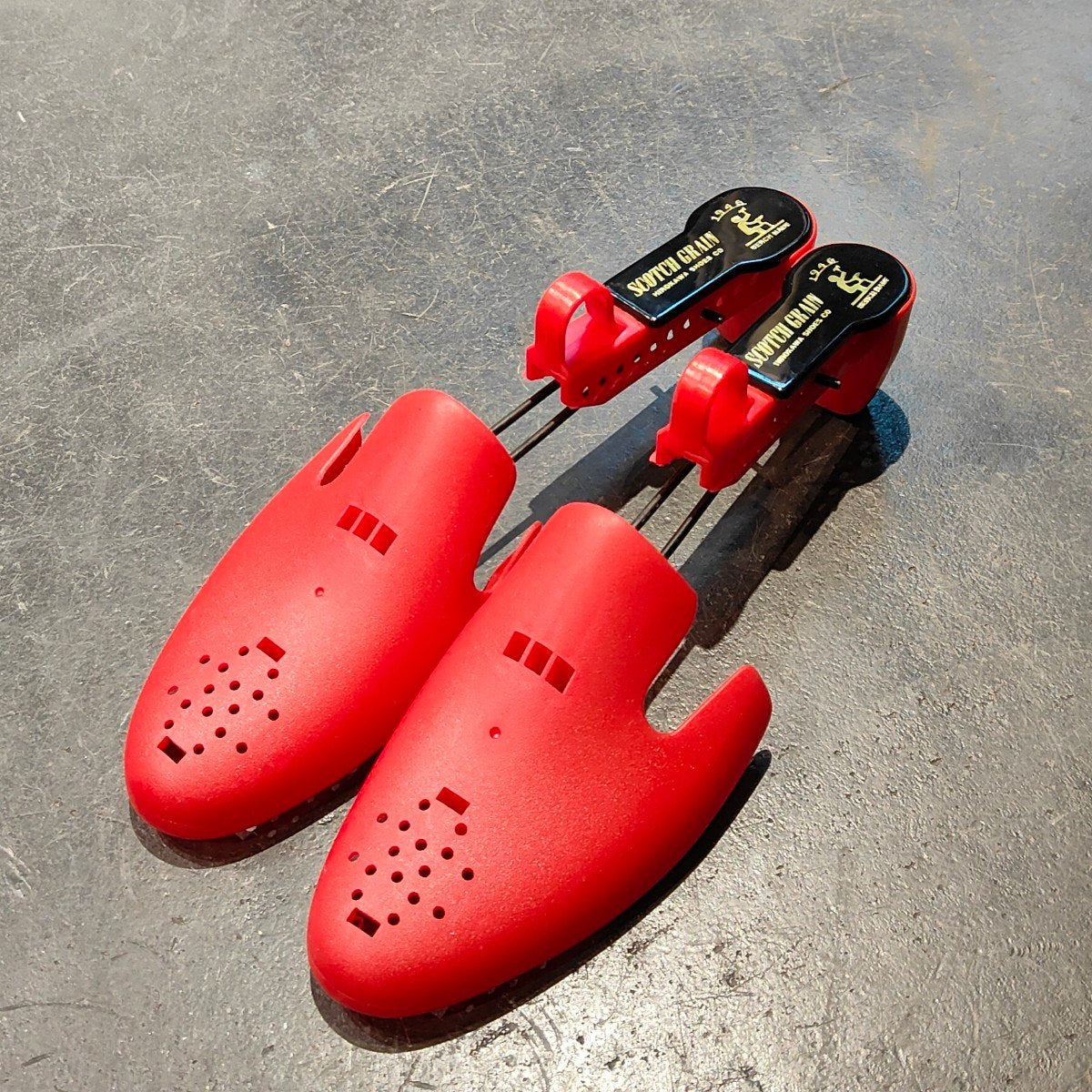 使用数回 【SCOTCH GRAIN】スコッチグレイン 2726 シャインオアレインII ストレートチップ 国産撥水カーフ ブラウン サイズ 26.0EEE 参考定価¥39,600-