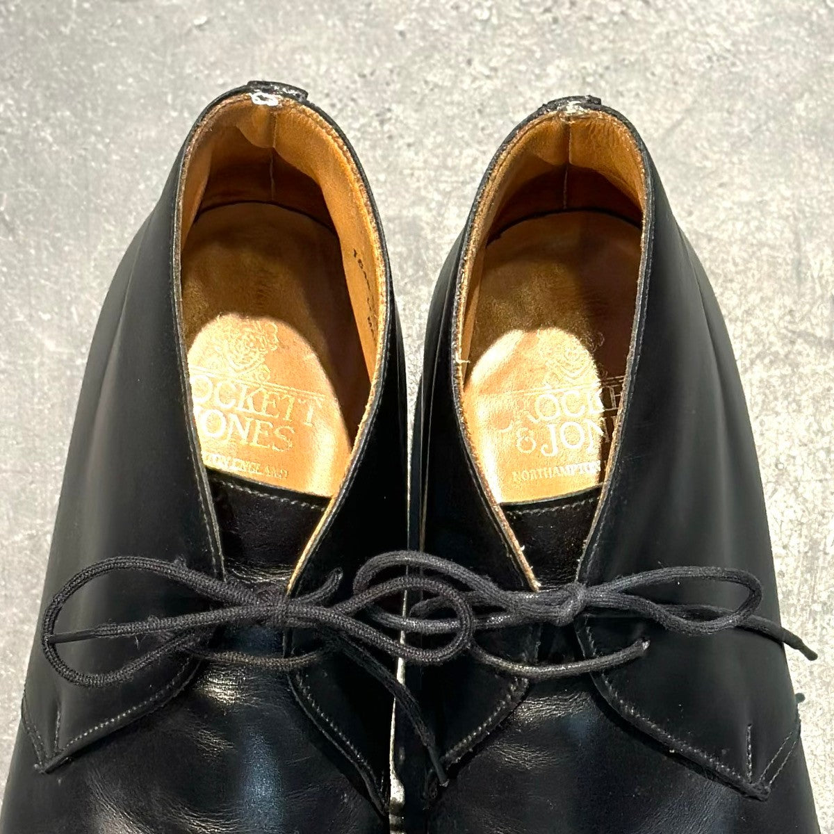 極美品【CROCKETT&JONES】クロケット&ジョーンズ チャートシー チャッカブーツ カーフ ブラック サイズUK7E 224ラスト