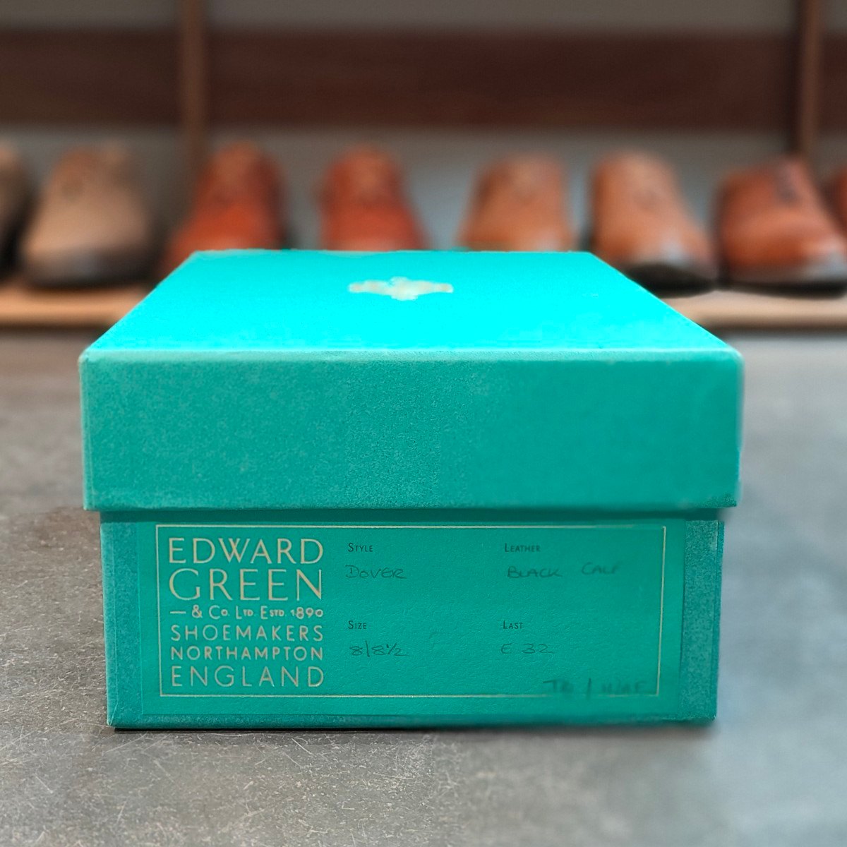 使用数回 【EDWARD GREEN】エドワードグリーン ドーバー Uチップ カーフ ブラック サイズ UK8.5E 32ラスト 定価¥273,900-