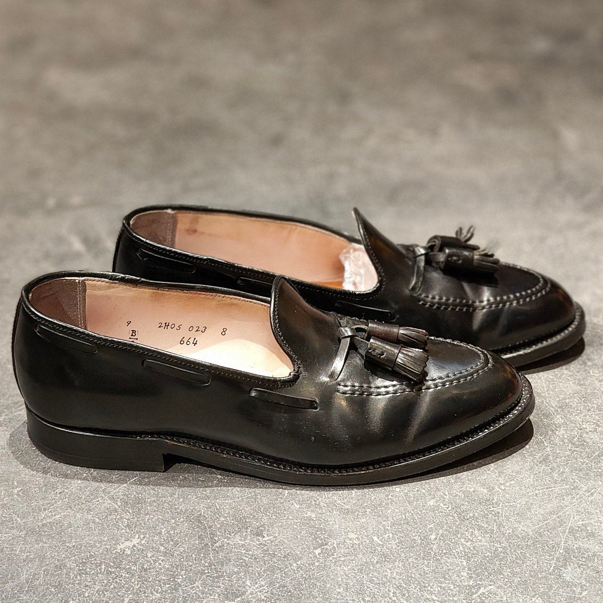 極美品 【ALDEN】オールデン 664 タッセルローファー コードバン ブラック サイズUS9D アバディーンラスト 参考定価¥217,800-