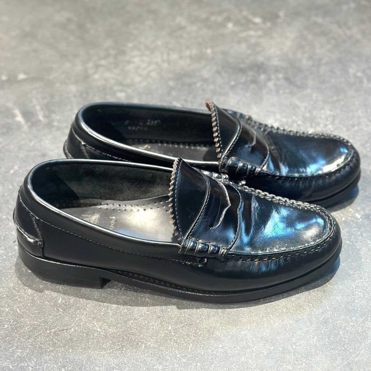 美品【Allen Edmonds】アレンエドモンズ ケンウッド コインローファー カーフ ブラック サイズ UK8