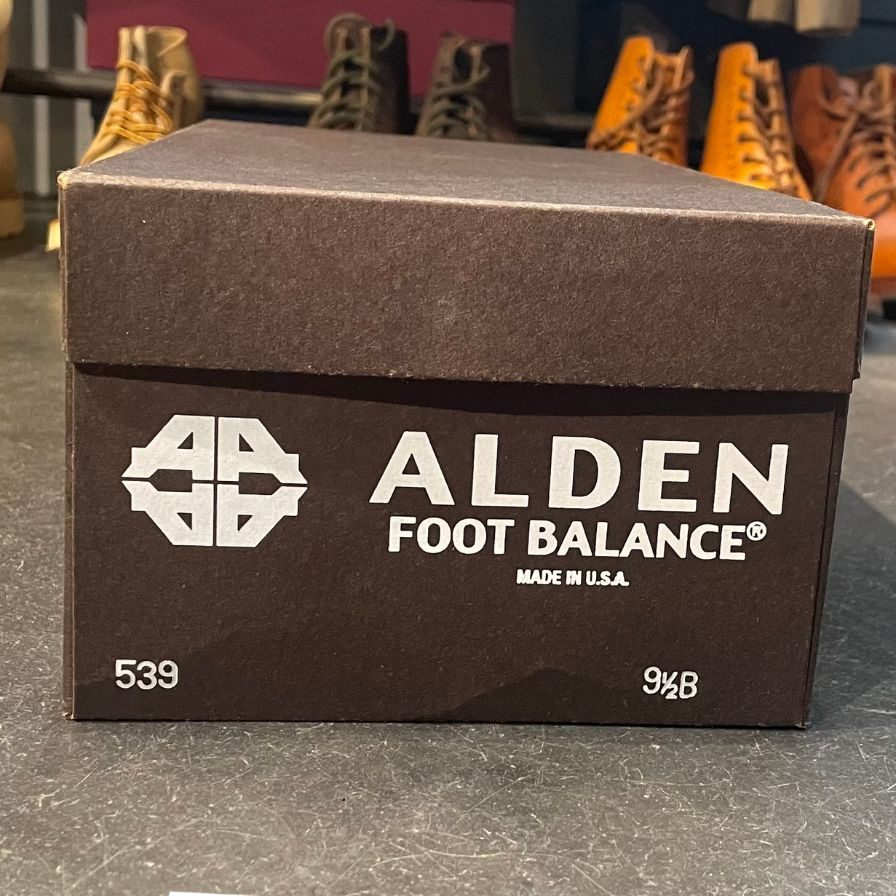 【ALDEN】オールデン 539 Vチップ 旧ロゴ カーフ ブラック サイズ US9.5B