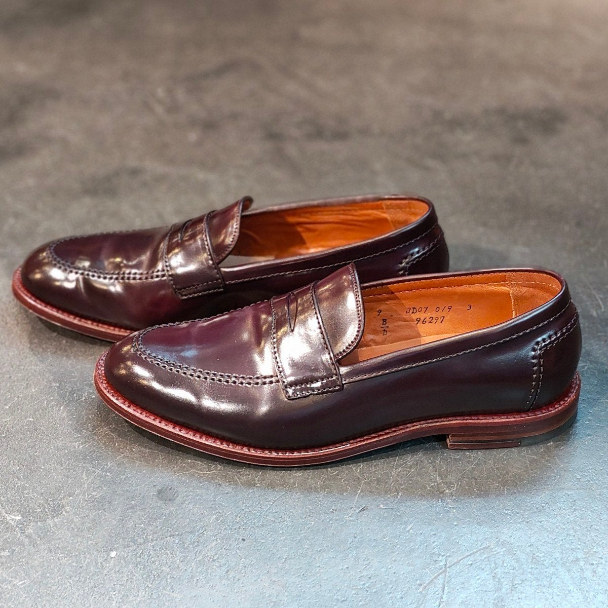 希少 試着程度 【ALDEN】オールデン×オーコネルズ 96297 ペニーローファー コードバン ダークバーガンディ サイズ US9D レイドンラスト