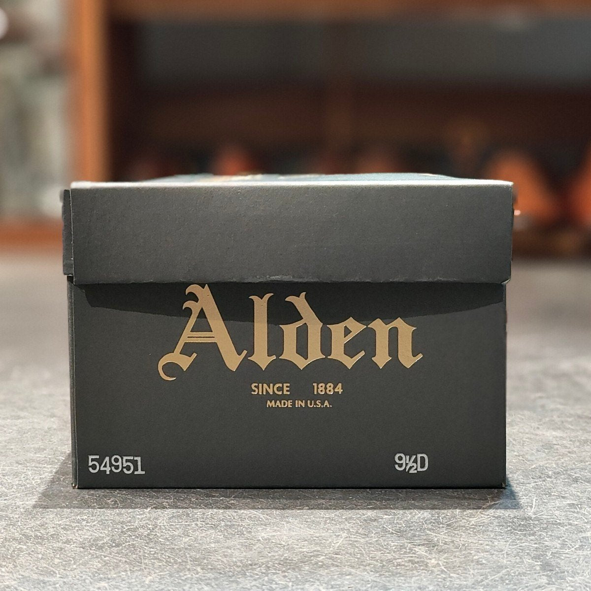 希少 新品未使用 【ALDEN】オールデン 125周年記念限定モデル 54951 Vチップ コードバン ダークブラウン サイズUS9.5D モディファイドラスト