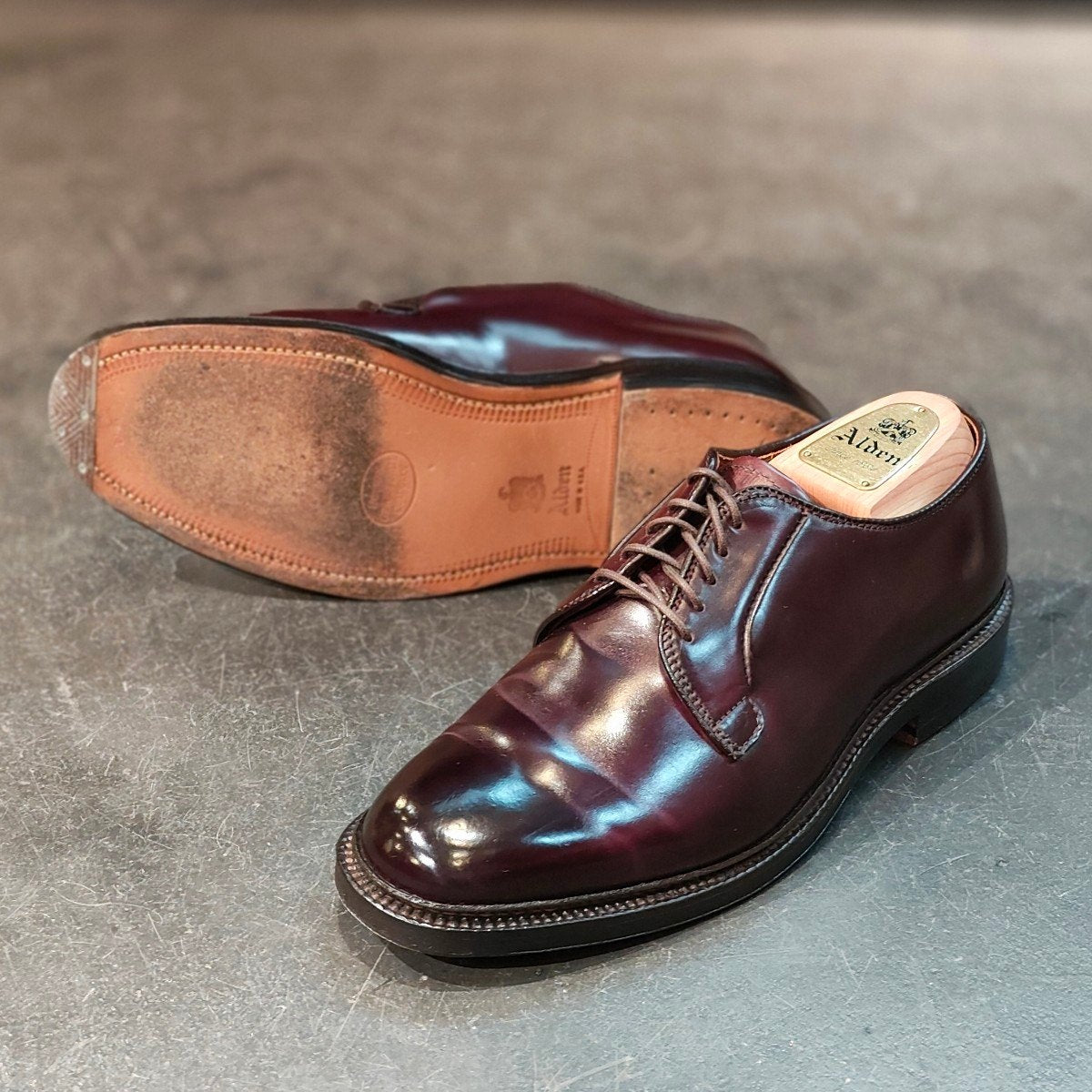 使用数回 【ALDEN】オールデン 990 プレーントゥ コードバン ダークバーガンディ サイズ US6E バリーラスト 定価 ¥211,200-