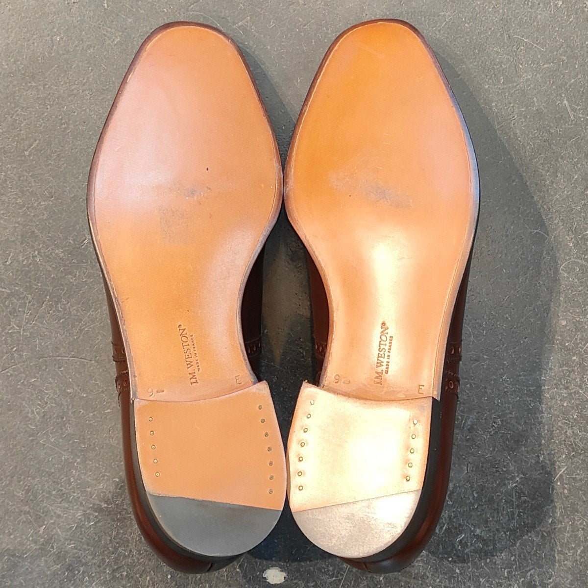 希少 新品未使用【J.M.WESTON】ジェイエムウエストン 310 セミブローグ ボックスカーフ ダークブラウン サイズUK9.5E 11ラスト