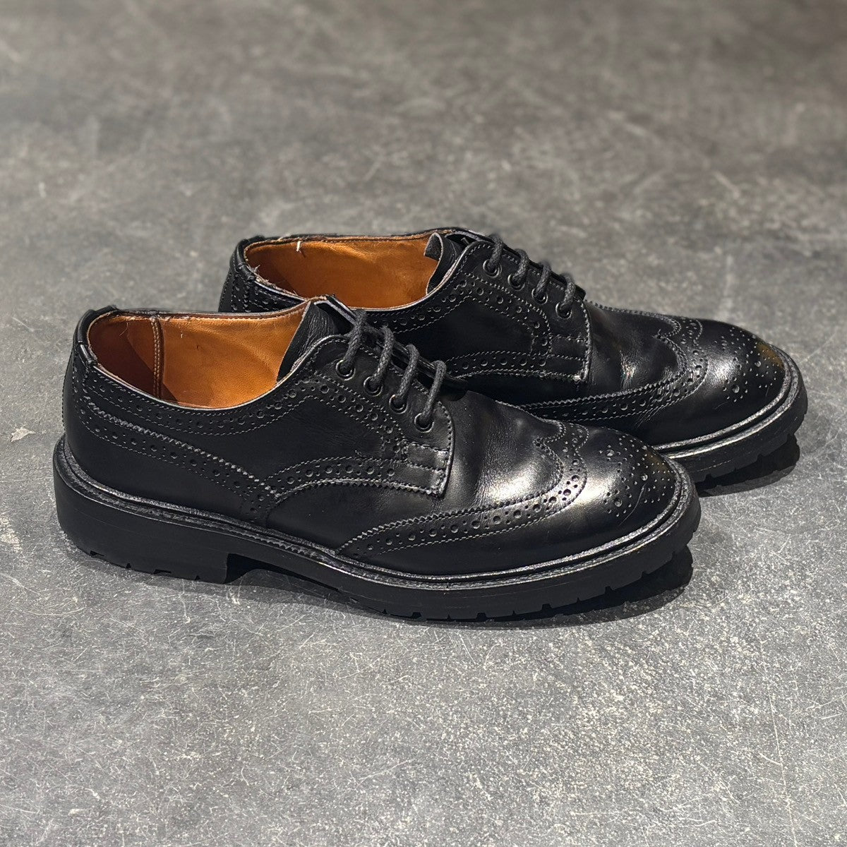 【Tricker’s】 トリッカーズ レザーシューズ バートン L5633 ウイングチップ カーフ ブラック サイズUK5 レディース