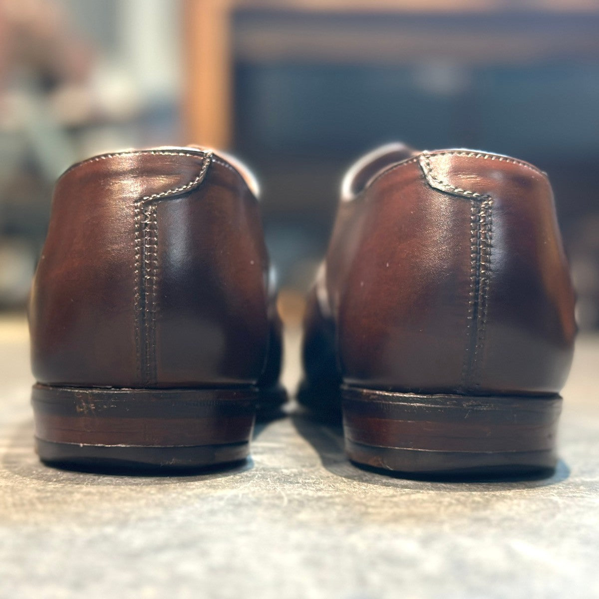 極美品【CROCKETT&JONES】クロケット&ジョーンズ ベルグレイプ3 パンチドキャップトゥ カーフ ダークブラウン サイズUK7E 367ラスト