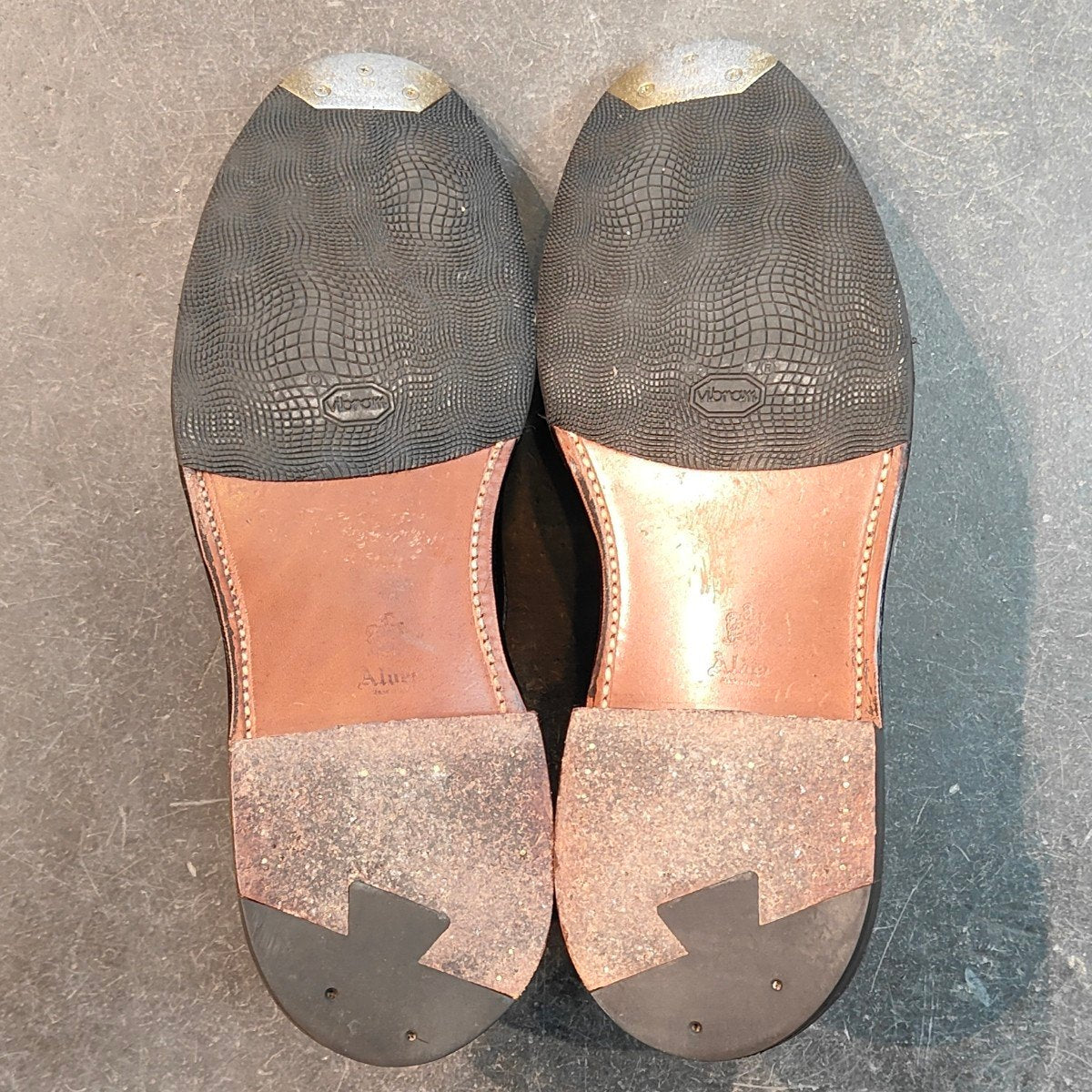 極美品【ALDEN】オールデンインターナショナルギャラリービームス 2938F プレーントゥ コードバン ダークバーガンディ サイズ US8.5D バリーラスト