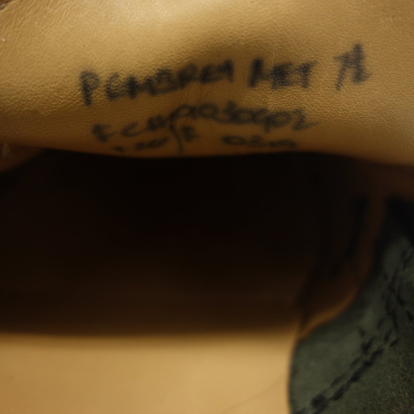 【Church's】チャーチ 五都市 PEMBREY コインローファー ポリッシュドバインダーカーフ ブラック UK7.5F 126ラスト