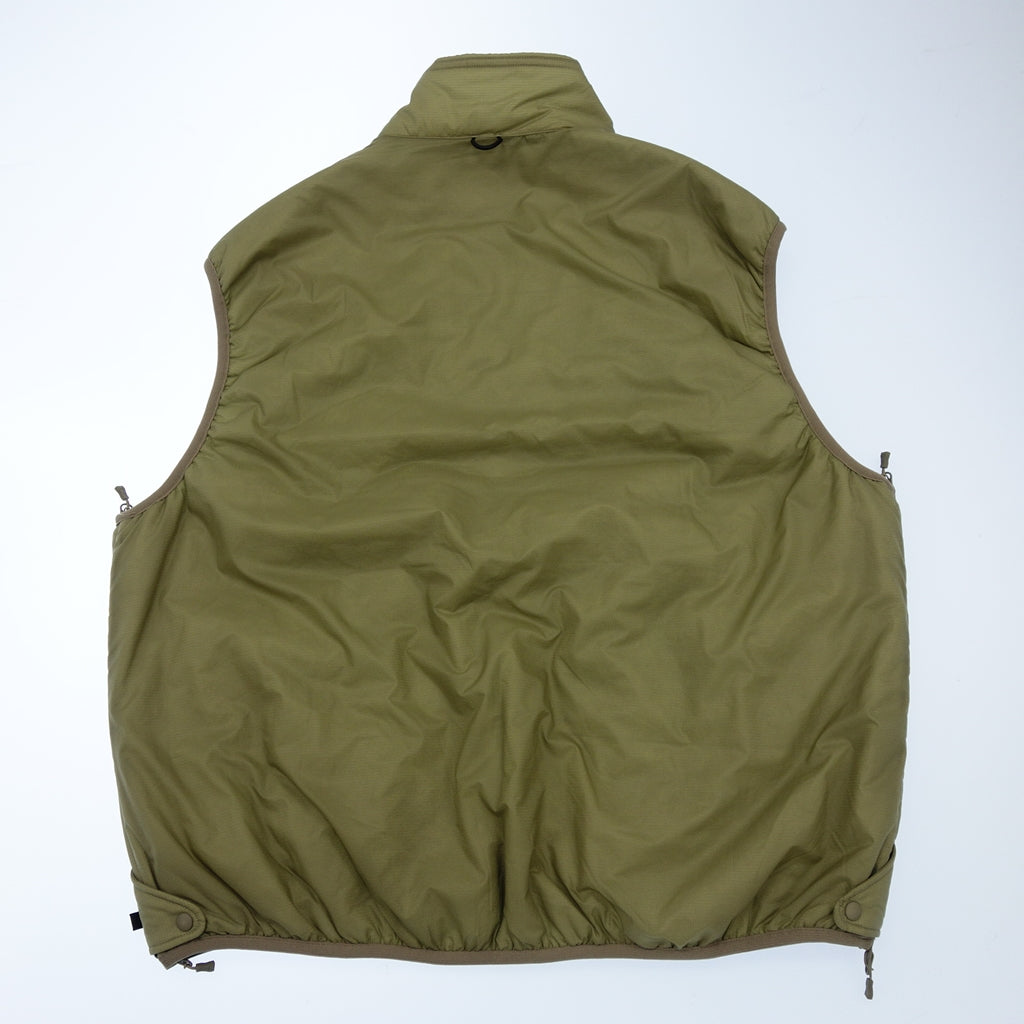 【DAIWA PIER39】ダイワ ピア 39 TECH REVERSIBLE PULLOVER PUFF VEST 22AW OLIVE サイズM
