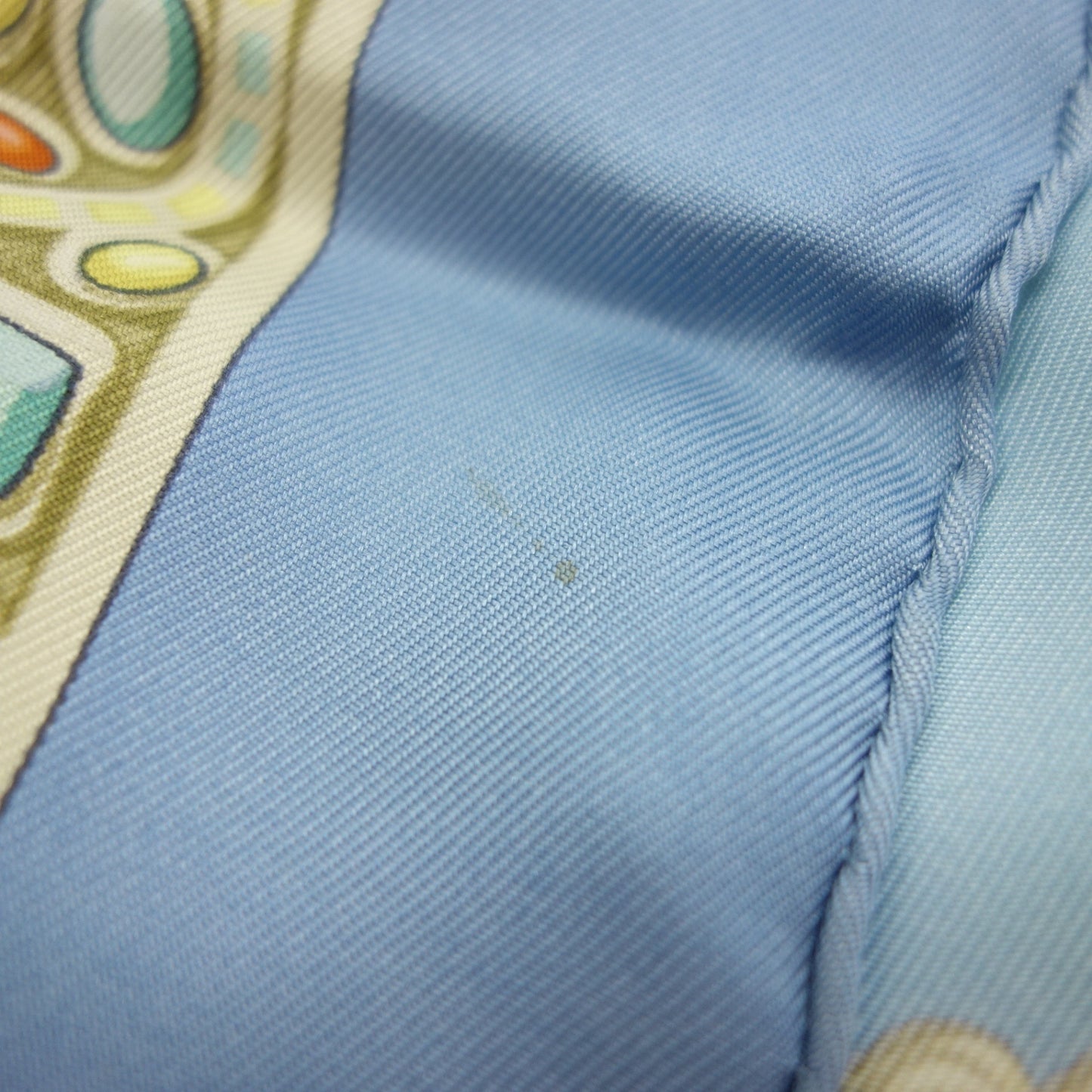 【HERMES】エルメス カレ90 LE TRIOMPHE DU PALADIN 正義の騎士の勝利 スカーフ シルク100% サックスブルー