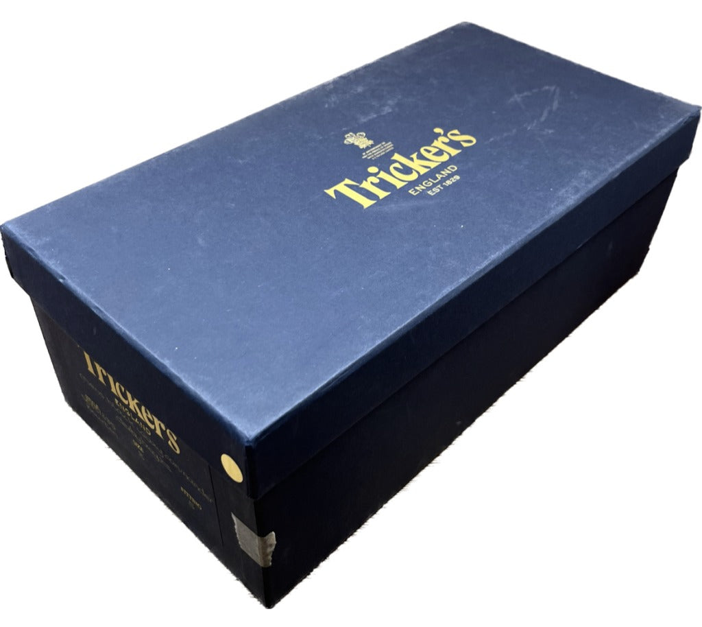 【Tricker’s】トリッカーズ M5633 BOURTON ウイングチップ スエード ワックス ブラック サイズ UK88 ラスト
