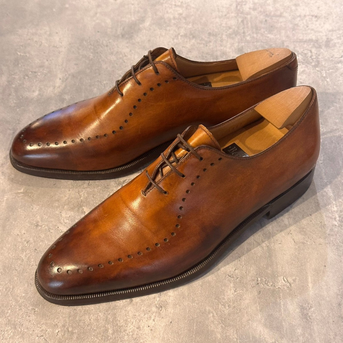 【BERLUTI】ベルルッティ 1402 アレッサンドロ ホールカット パティーヌ カーフ ブラウン サイズUK8