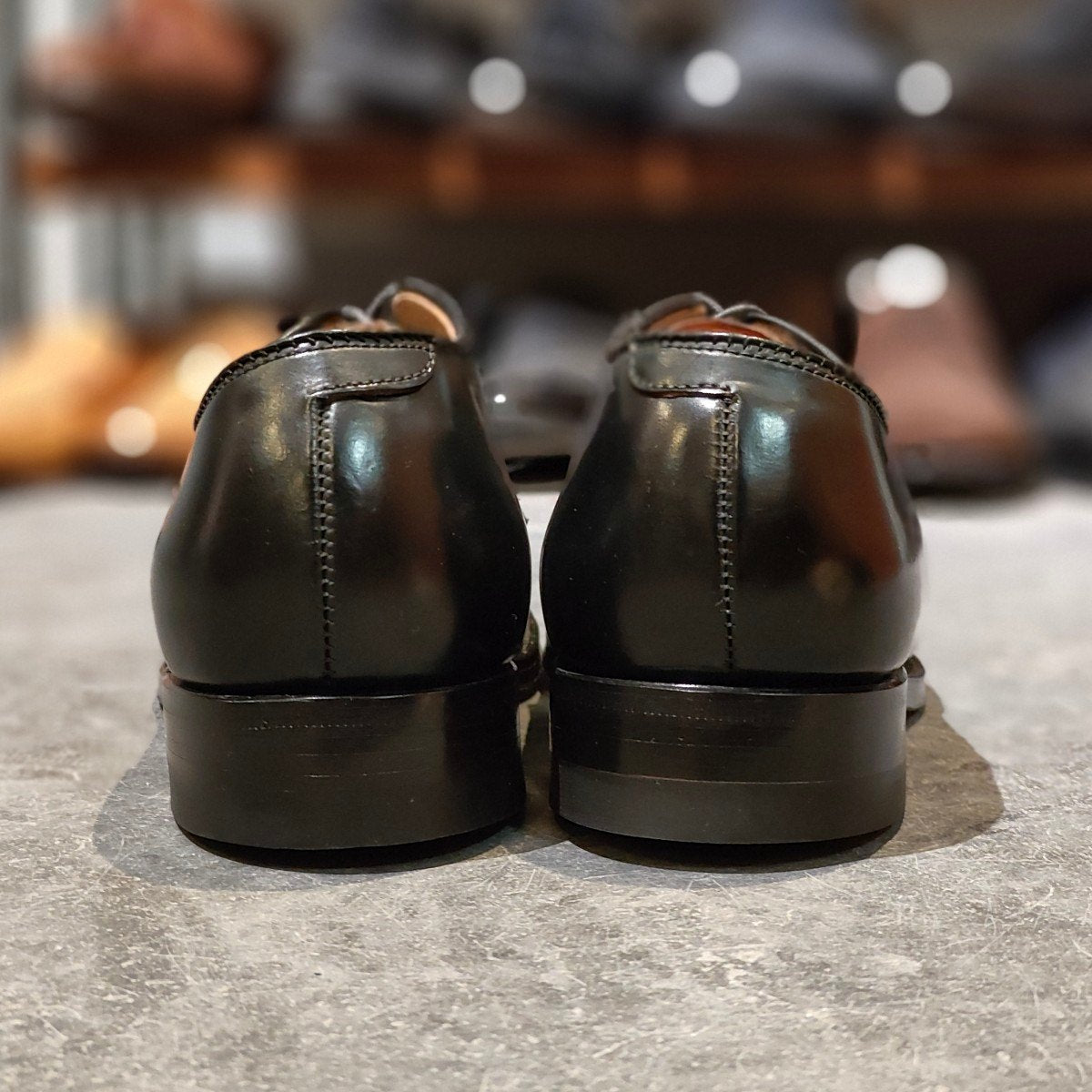 新品未使用【Alden】オールデン レザーシューズ 54331 Vチップ コードバン ブラック サイズUS7D モディファイドラスト 参考定価￥217,800-