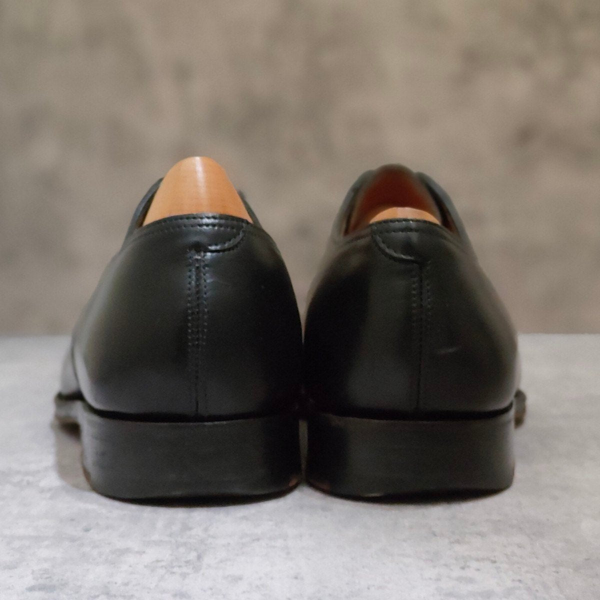 【JOHNLOBB】ジョンロブ グロウナー Sスタンプ セミブローグ カーフ ブラック サイズUK5.5E 8695ラスト