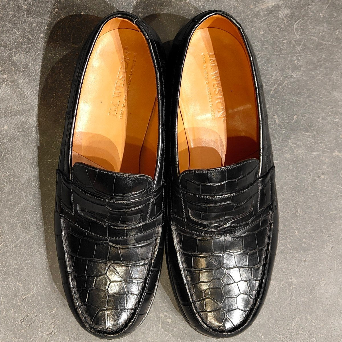希少 使用数回【J.M.WESTON】ジェイエムウエストン 180 シグニチャーローファー アリゲーター ブラック サイズUK7E 41ラスト 参考定価 ￥825,000-