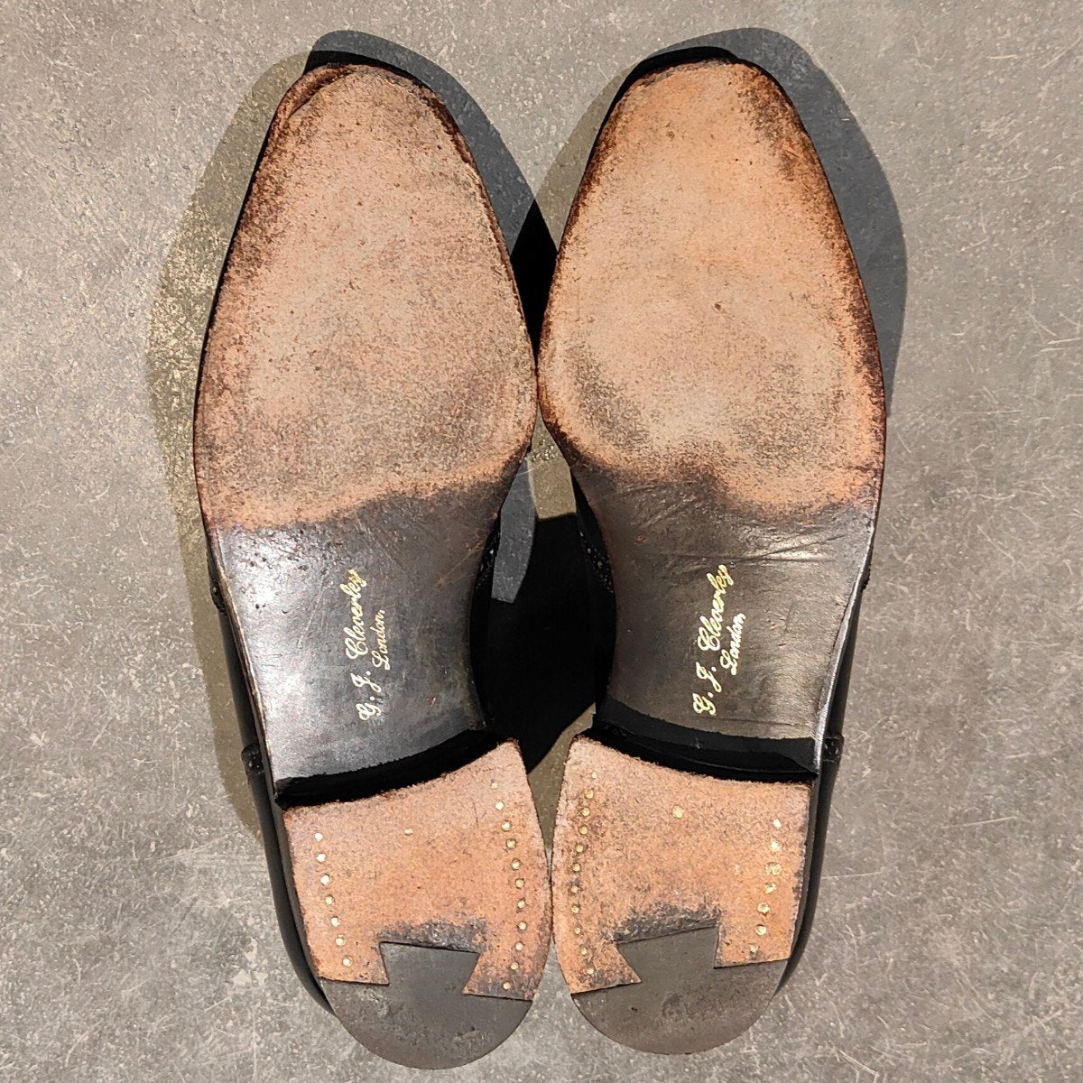 美品【GEORGE CLEVERLEY】ジョージクレバリー 8427-12 ウイングチップ アデレード ブラック サイズUK6E 318ラスト