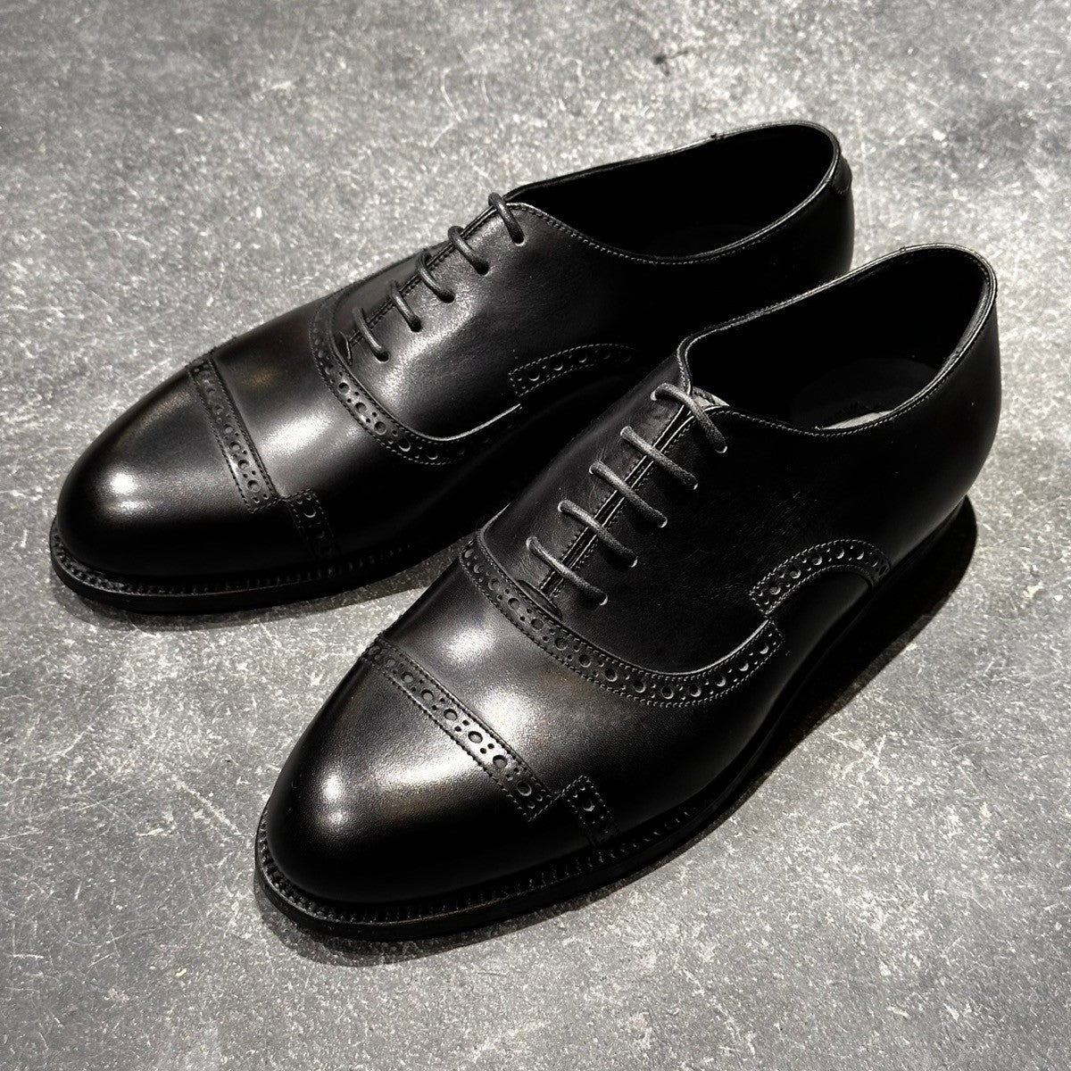 未使用品【J.M.WESTON】ジェイエムウエストン 359 ラファエル パンチドキャップトゥ カーフ ブラック サイズUK5D T9ラスト