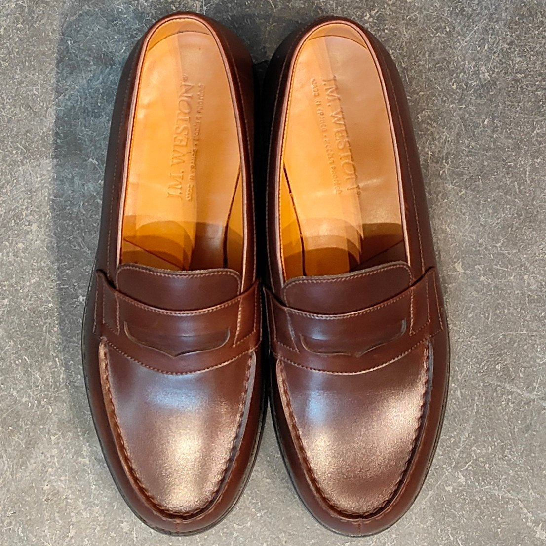 使用数回【J.M.WESTON】ジェイエムウエストン 180 シグニチャーローファー カーフ ダークブラウン サイズ UK5D 41ラスト 参考定価￥156,200-