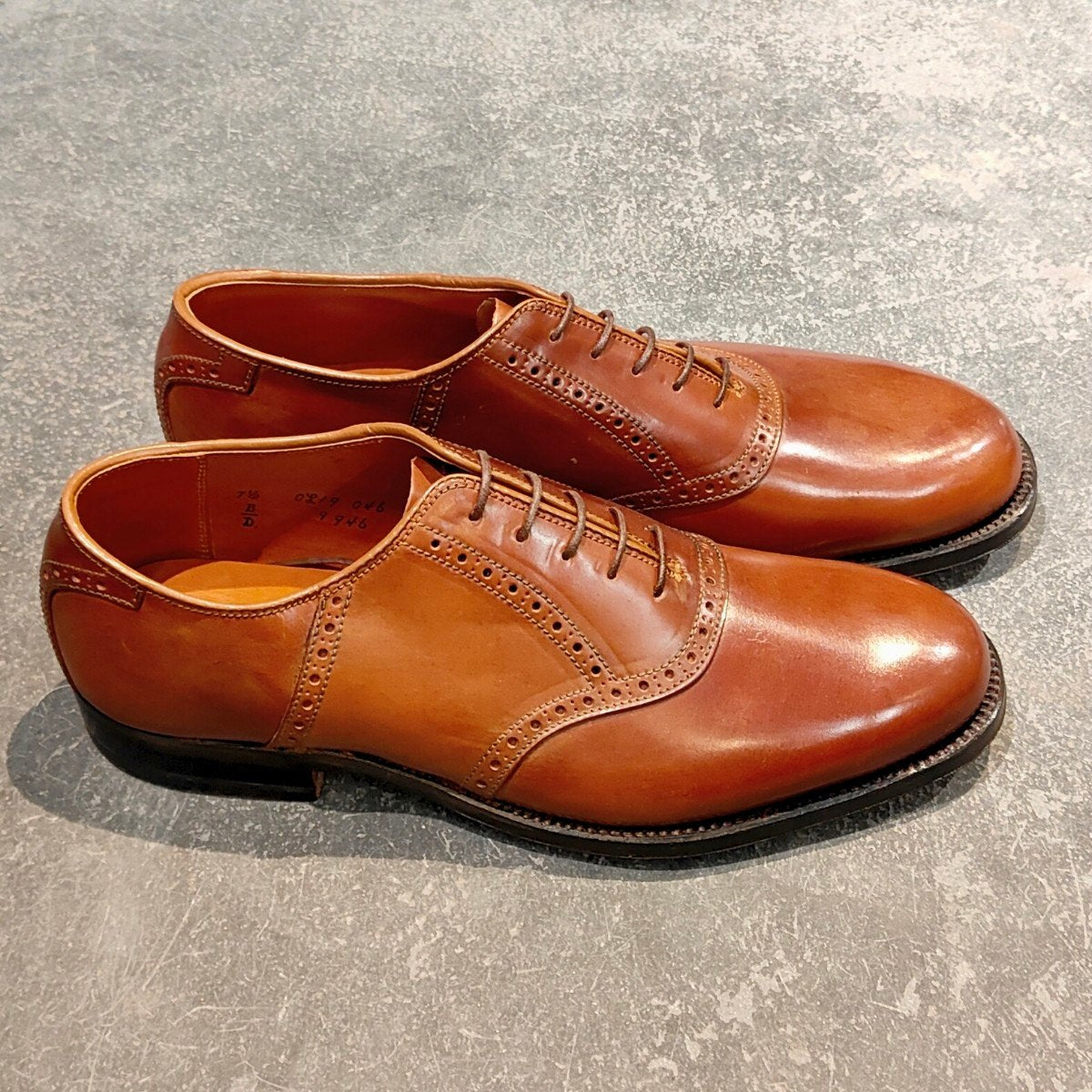 希少 未使用【ALDEN】オールデン ユナイテッドアローズ別注 9946 サドル コードバン ウイスキー  サイズUS7.5D バリーラスト