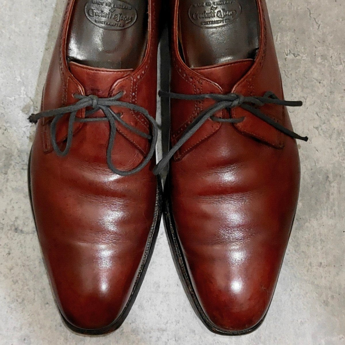 【CROCKETT&JONES】クロケット＆ジョーンズ シャドウェル プレーントゥ Ｖフロント カーフ バーガンディ サイズUK7.5D