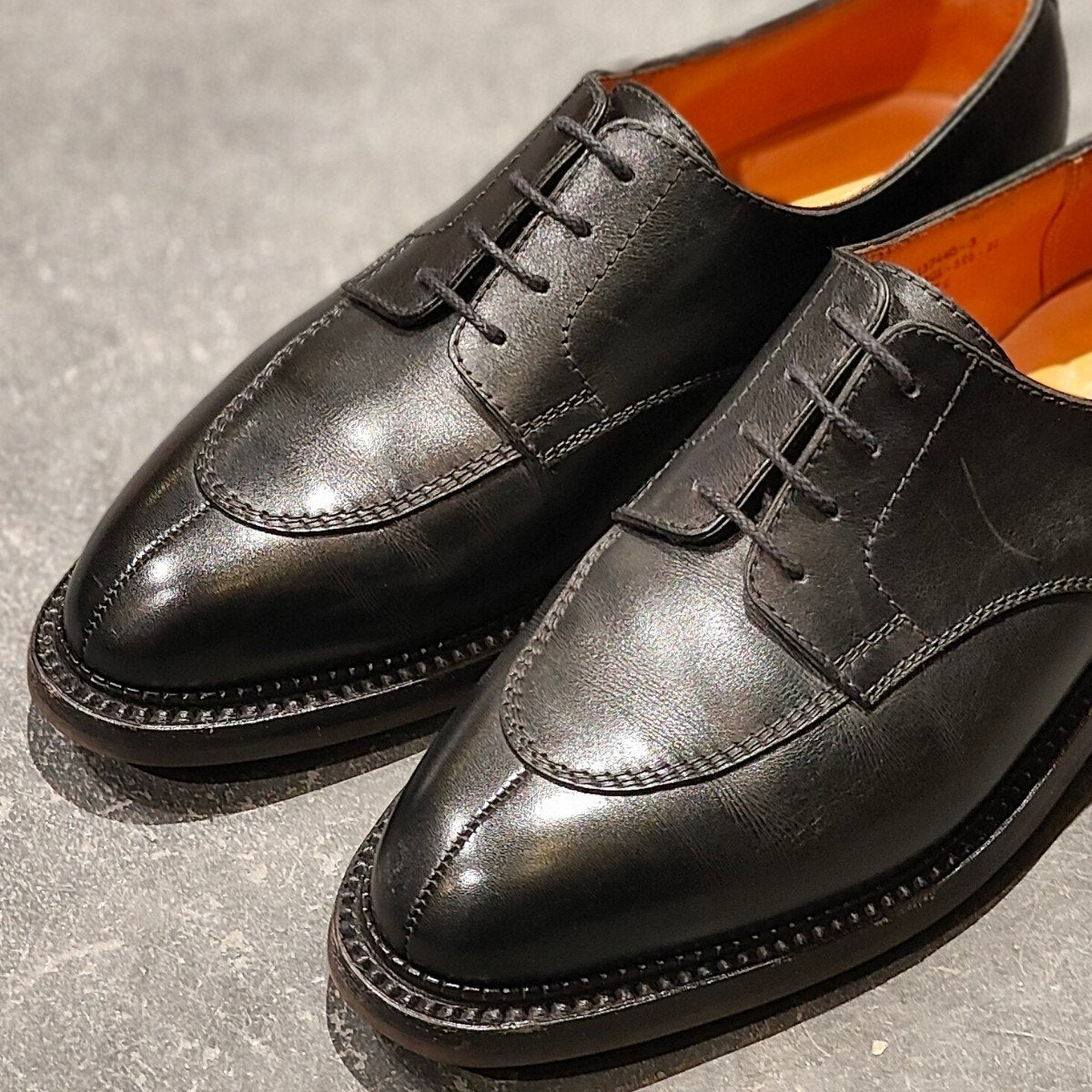希少 極美品 【J.M.WESTON】ジェイエムウエストン 696 スプリットトゥダービー Uチップ ロシアンカーフ ブラック サイズ UK7C 23ラスト