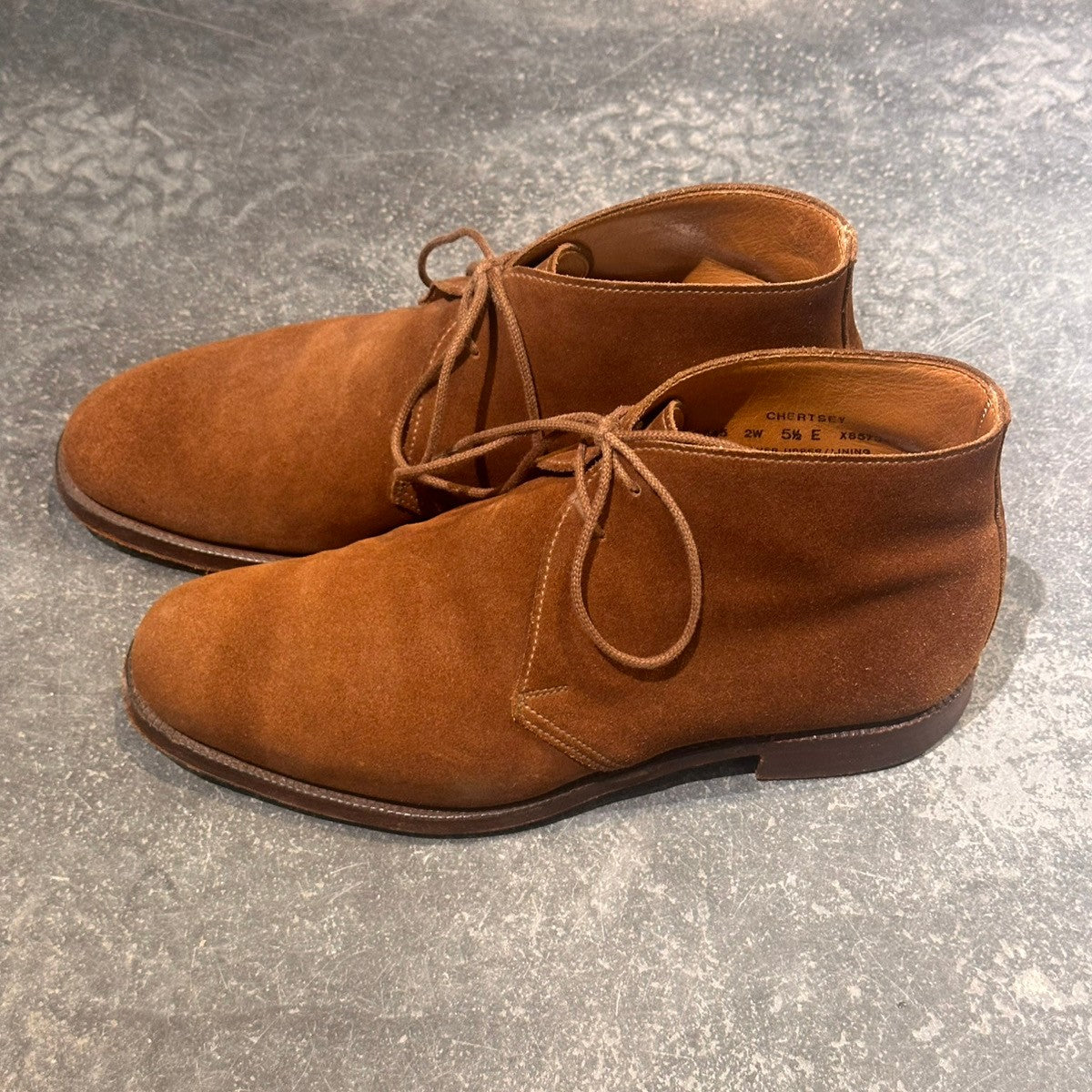 美品【CROCKETT&JONES】クロケット&ジョーンズ チャートシー チャッカブーツ スエード ブラウン サイズUK5.5E 224ラスト