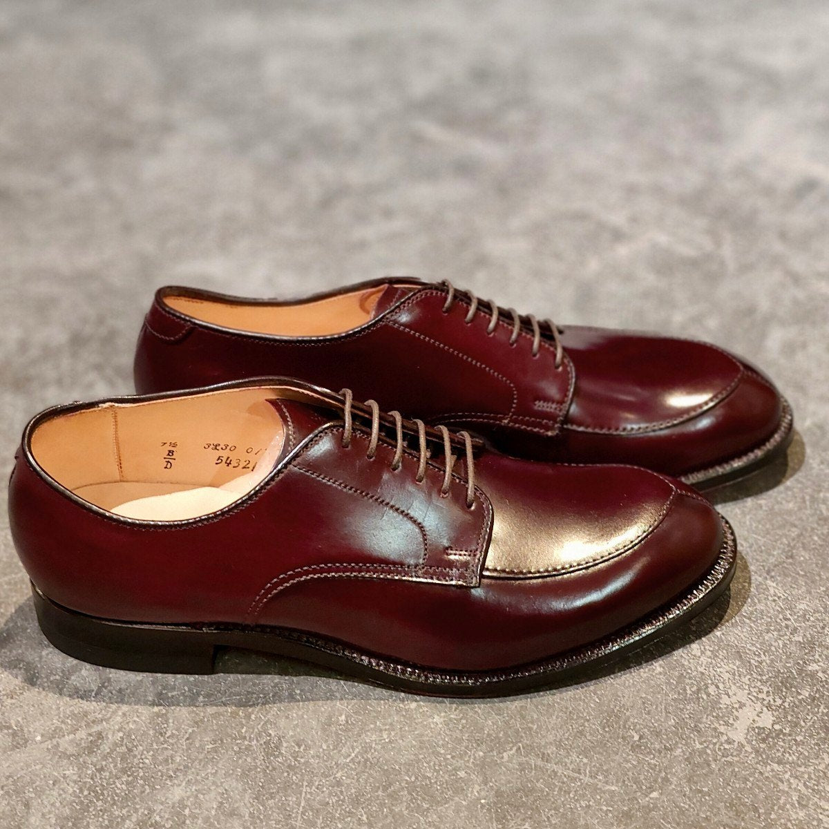 新品未使用【ALDEN】オールデン 54321 Vチップ コードバン ダークバーガンディ US7.5D モディファイドラスト 参考定価￥217,800-