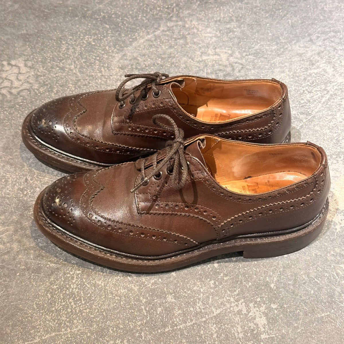 Tricker's】トリッカーズ バートン ウィングチップ カーフ