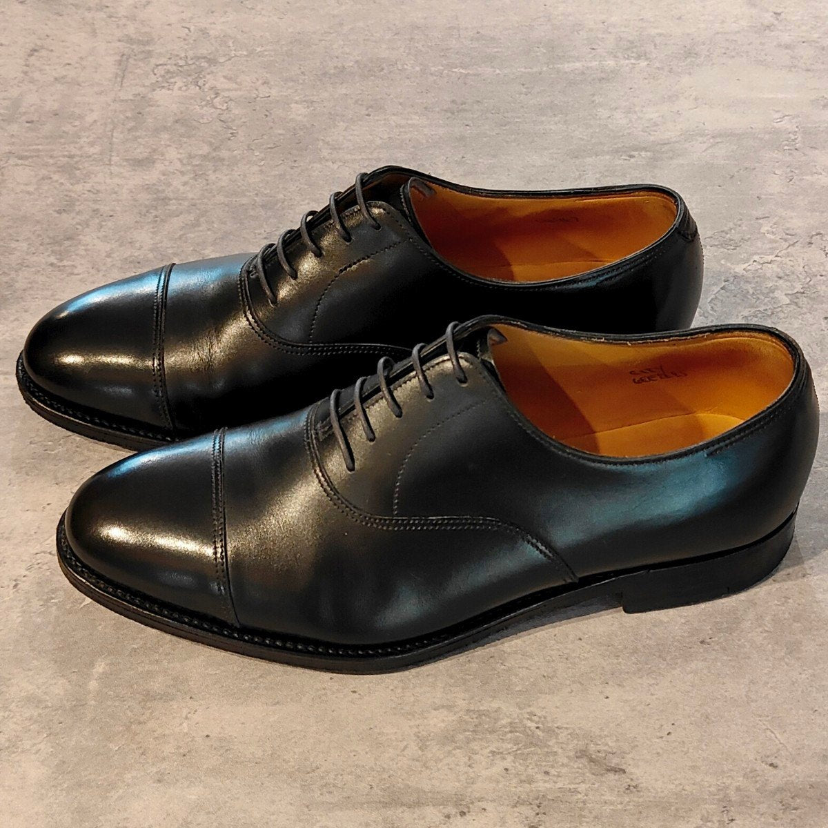 希少 極美品【JOHNLOBB】ジョンロブ シティ カーフ ブラック サイズ UK6EE 8695ラスト