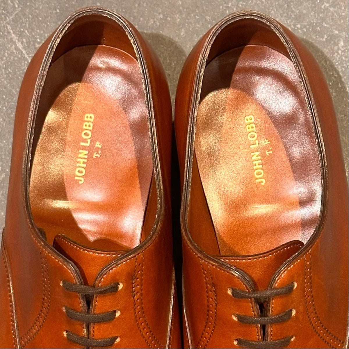 美品【JOHN LOBB】ジョンロブ フィリップ2 Philip II パンチドキャップトゥ カーフ ブラウン サイズUK6E 7000ラスト