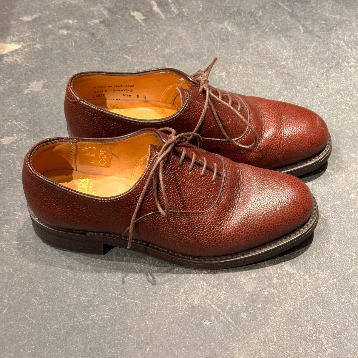 【SANDERS】サンダース 9696TDG プレーントゥ 内羽根 グレインレザー バーガンディ サイズUK6.5