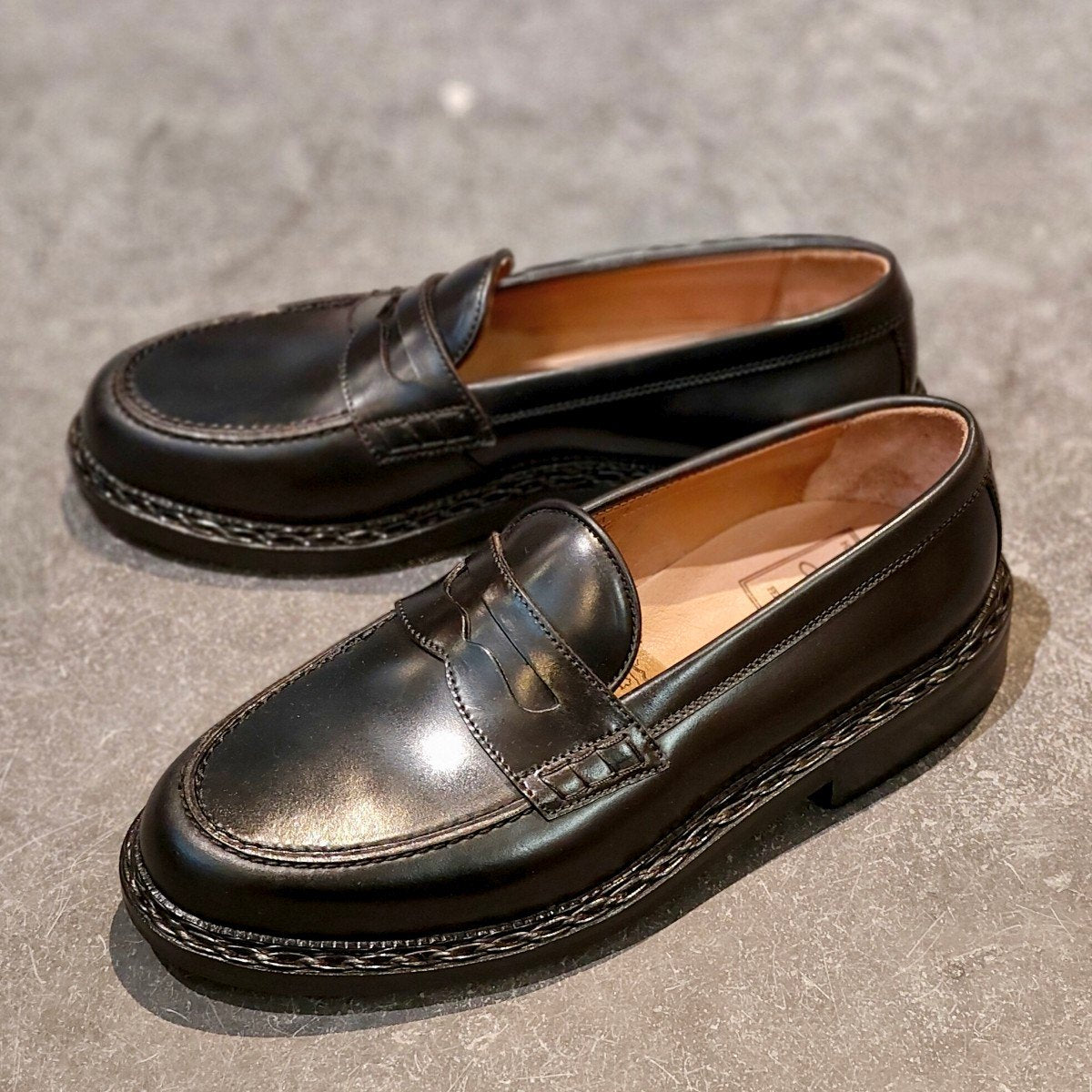 希少 新品未使用【HEINRICH DINKELACKER】ハインリッヒディンケラッカー ウィーン ローファー ツォップナート コードバン ブラック サイズ UK7