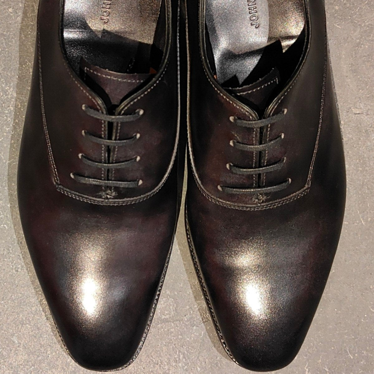 使用数回【JOHN LOBB】ジョンロブ プレスレージラウン ベケット ホールカット ミュージアムカーフ ブラック サイズUK5D 8000ラスト 参考定価￥365,200-